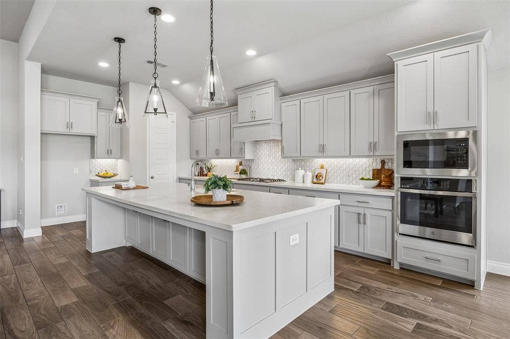 409 Calmwater Cove, McKinney, TX 75071 409 Calmwater Cove, McKinney, TX 75071