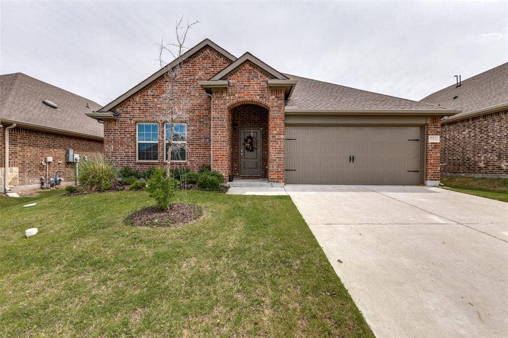 756 Daybreak Lane, Lavon, TX 75166 756 Daybreak Lane, Lavon, TX 75166