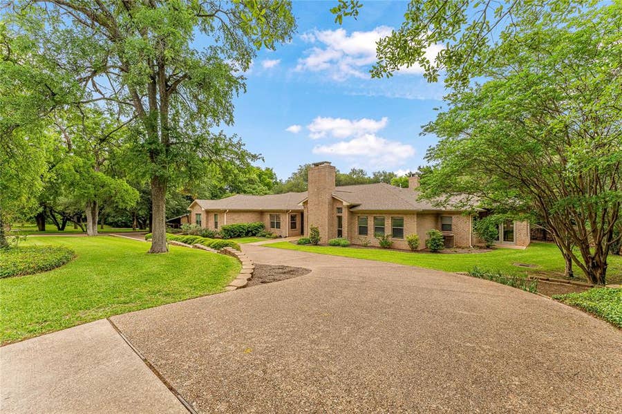 Property photo for 3201 Edward Drive, Waco, TX