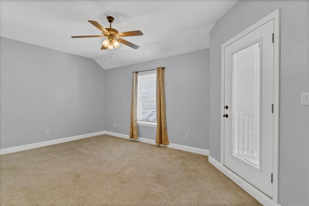 3300 Fountain Way, Granbury, TX 76049 3300 Fountain Way, Granbury, TX 76049