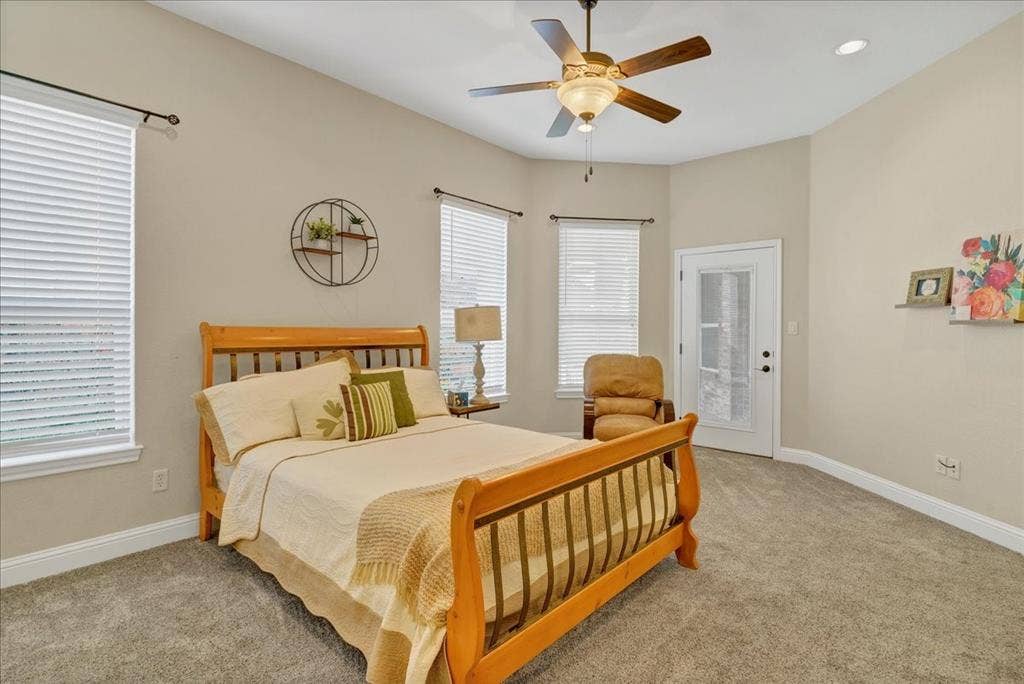 3300 Fountain Way, Granbury, TX 76049 3300 Fountain Way, Granbury, TX 76049