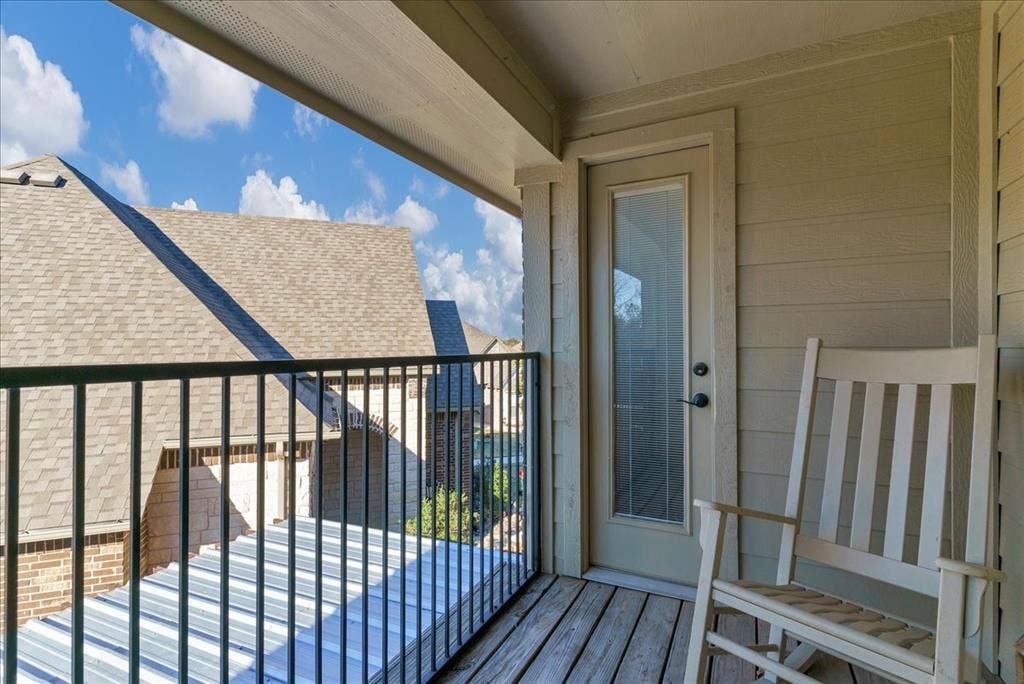 3300 Fountain Way, Granbury, TX 76049 3300 Fountain Way, Granbury, TX 76049