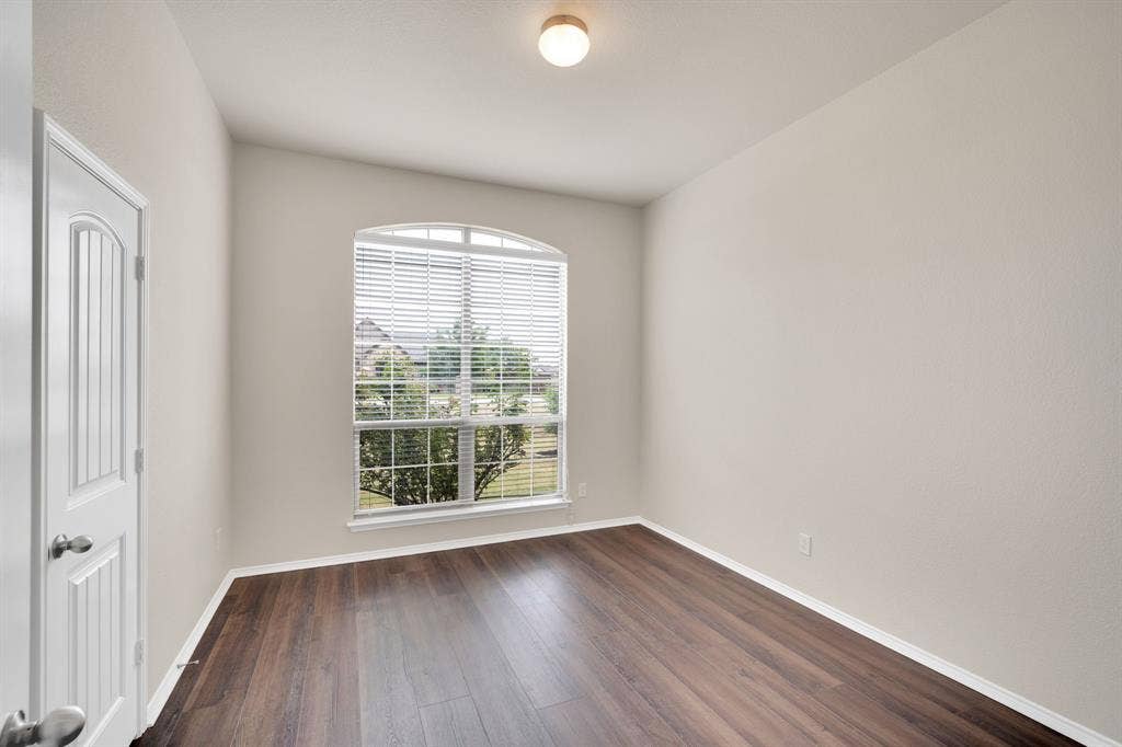 100 Windsor Circle, Waxahachie, TX 75165 100 Windsor Circle, Waxahachie, TX 75165