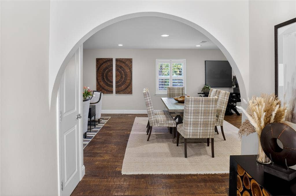 690 Orchid Hill Lane, Copper Canyon, TX 76226 As you enter the foyer area you are greeted with an open floorplan leading you to the dining area