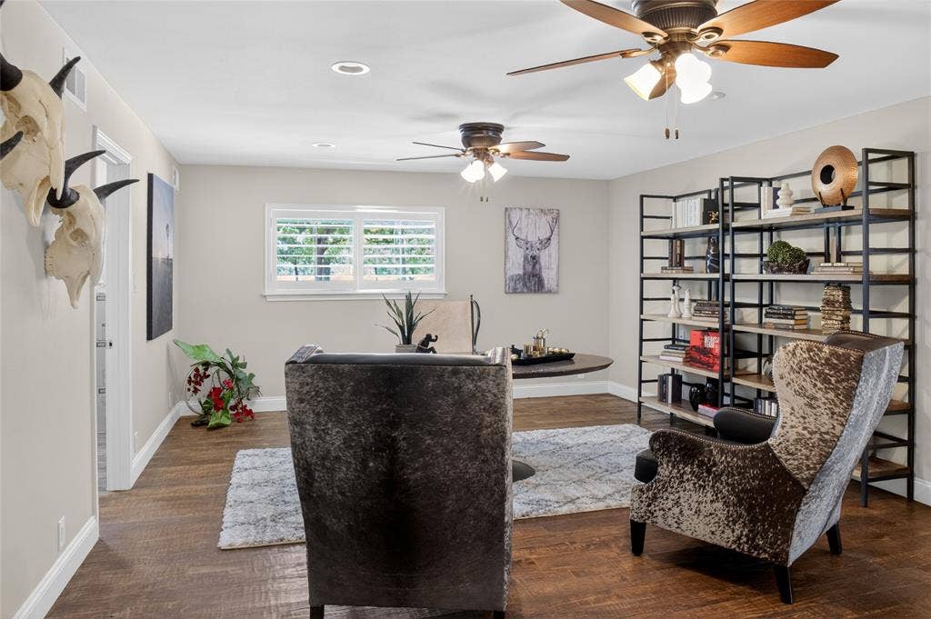 690 Orchid Hill Lane, Copper Canyon, TX 76226 This is a flex room has a huge walk-in closet & access to a full bath. It can be a secondary bedroom, office, gameroom, or guest suite. It has french doors with private entry/exist to the outdoor living area