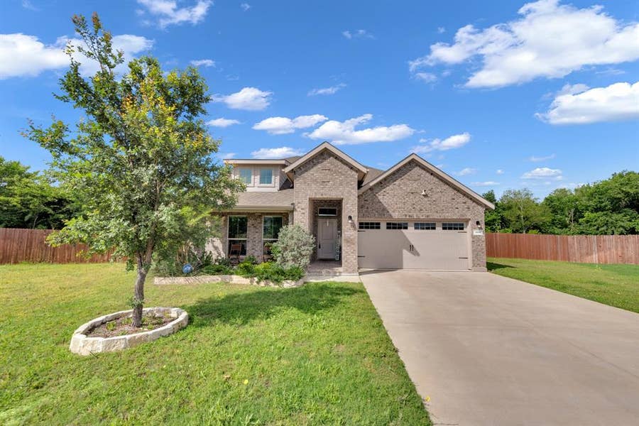 Property photo for 300 Clayton Street, Glenn Heights, TX