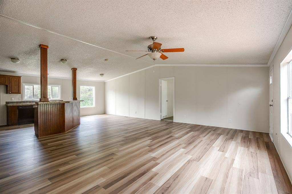 428 Brazos Mountain Drive, Weatherford, TX 76087 428 Brazos Mountain Drive, Weatherford, TX 76087