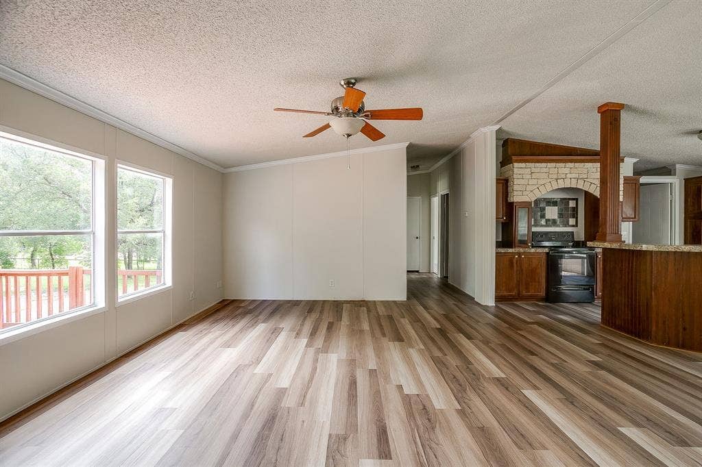 428 Brazos Mountain Drive, Weatherford, TX 76087 428 Brazos Mountain Drive, Weatherford, TX 76087