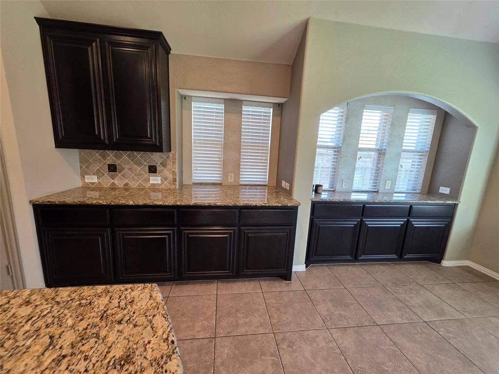 6602 Morning Dew Drive, Midlothian, TX 76065 6602 Morning Dew Drive, Midlothian, TX 76065