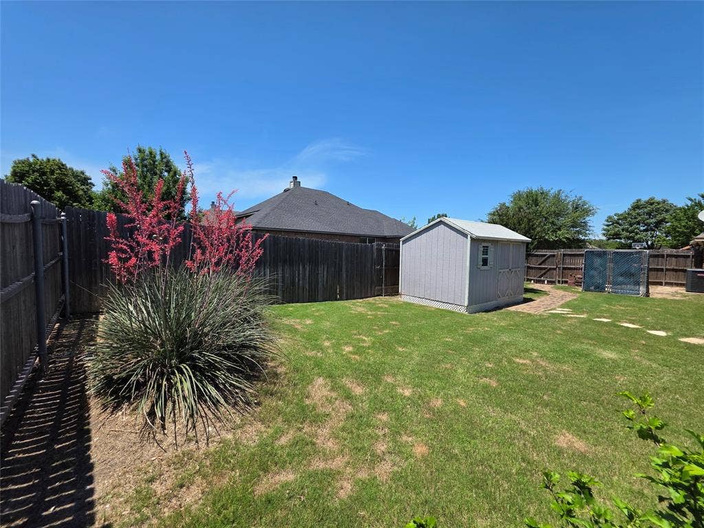 6602 Morning Dew Drive, Midlothian, TX 76065 6602 Morning Dew Drive, Midlothian, TX 76065