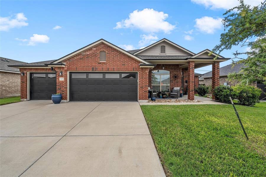 Property photo for 1207 Lilac Ledge Drive, Temple, TX