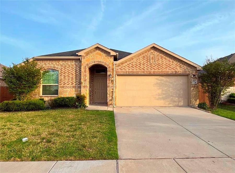 Property photo for 2927 Rosemount Lane, Forney, TX