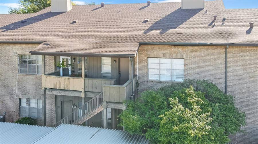 Property photo for 10437 High Hollows Drive, #219, Dallas, TX