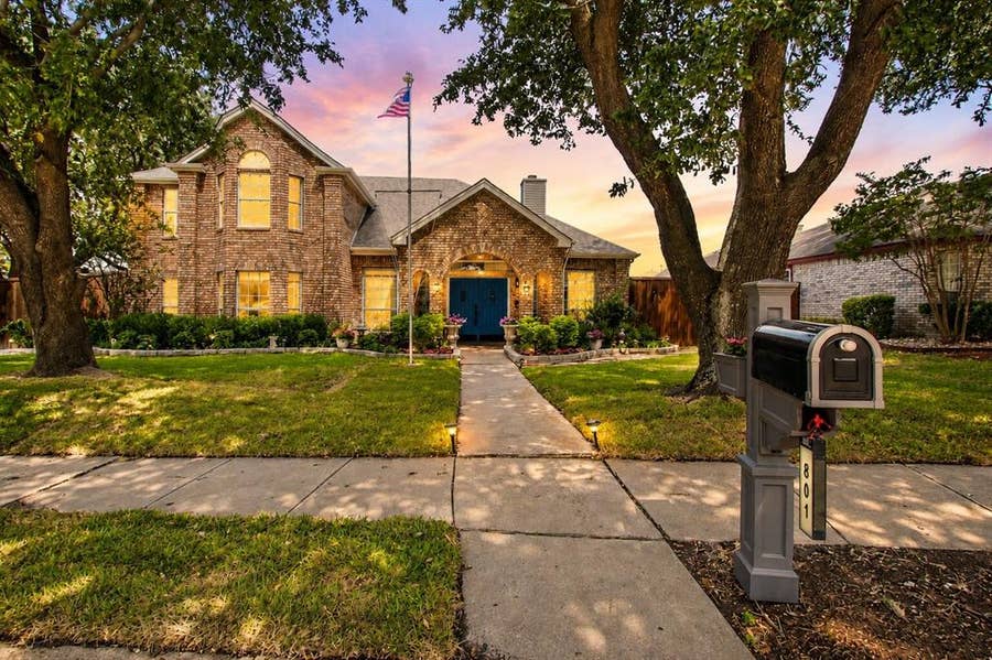 Property photo for 801 Fall Drive, Allen, TX