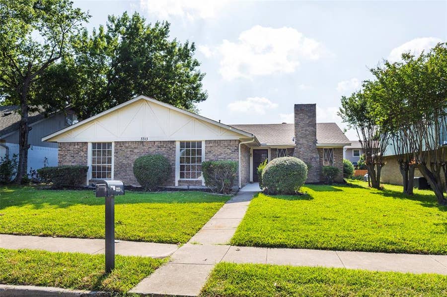 Property photo for 3313 Knights Haven Lane, Garland, TX