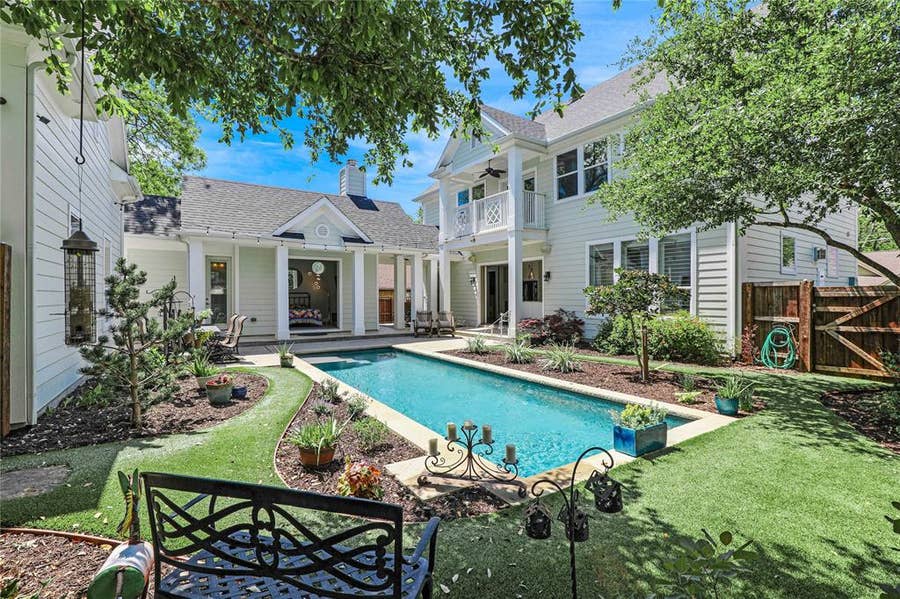 Property photo for 605 Barnes Street, McKinney, TX