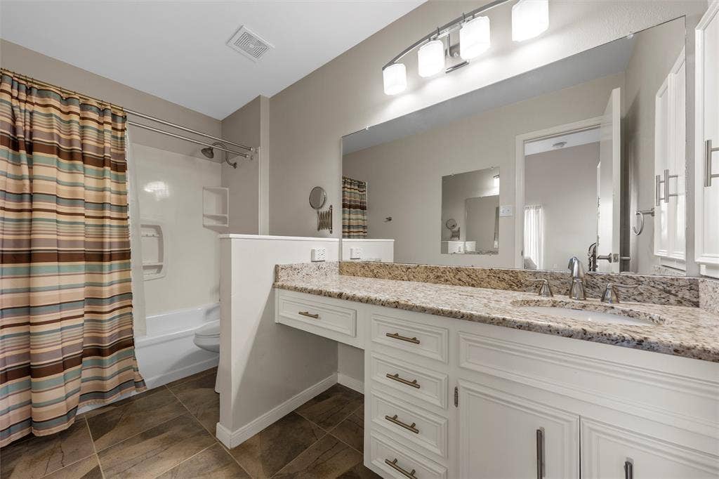 2901 Lake Shore Drive, #405, Waco, TX 76708 2901 Lake Shore Drive, #405, Waco, TX 76708