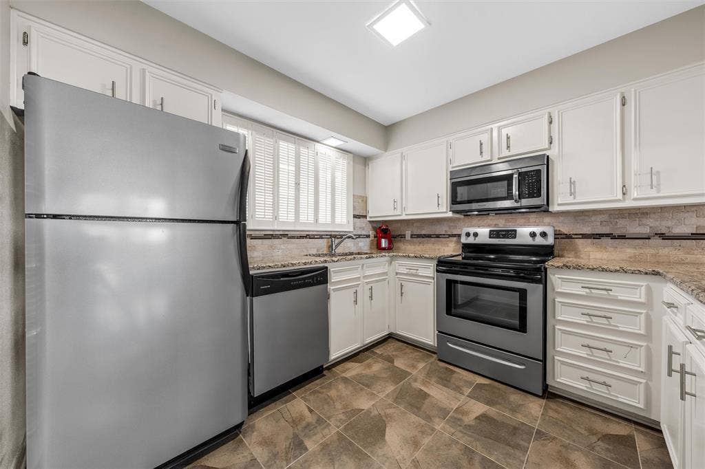 2901 Lake Shore Drive, #405, Waco, TX 76708 2901 Lake Shore Drive, #405, Waco, TX 76708