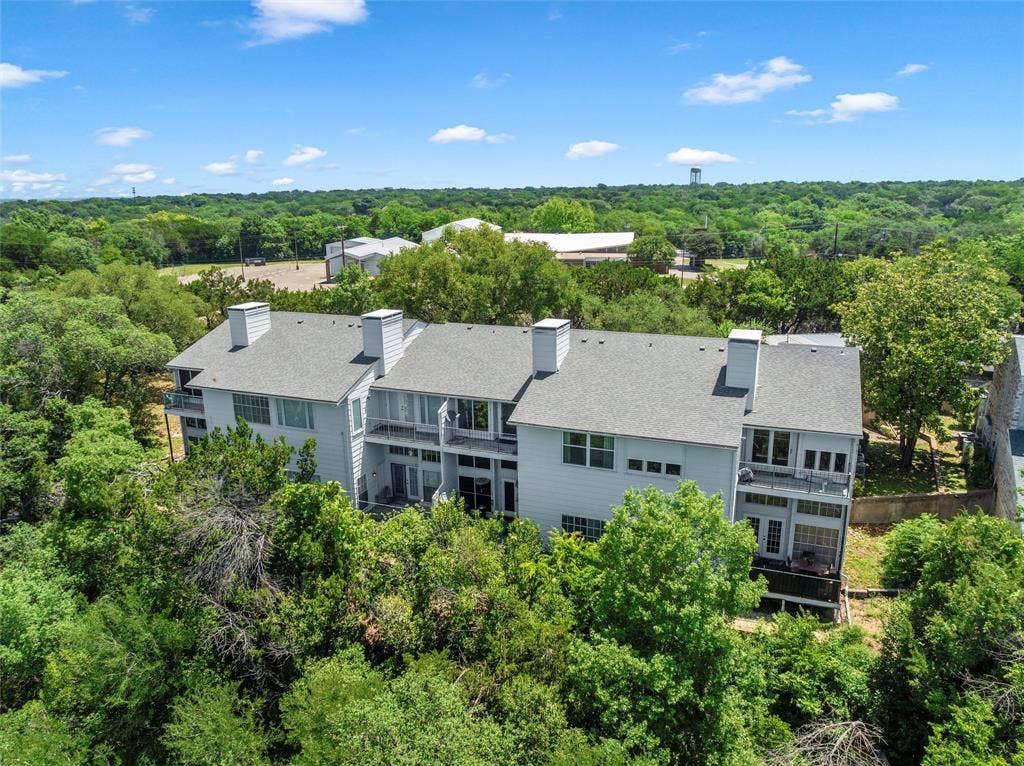 2901 Lake Shore Drive, #405, Waco, TX 76708 2901 Lake Shore Drive, #405, Waco, TX 76708