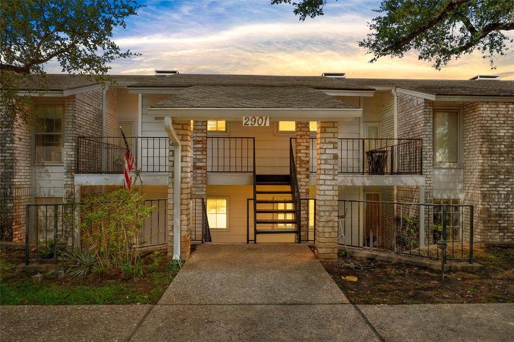 2901 Lake Shore Drive, #405, Waco, TX 76708 2901 Lake Shore Drive, #405, Waco, TX 76708