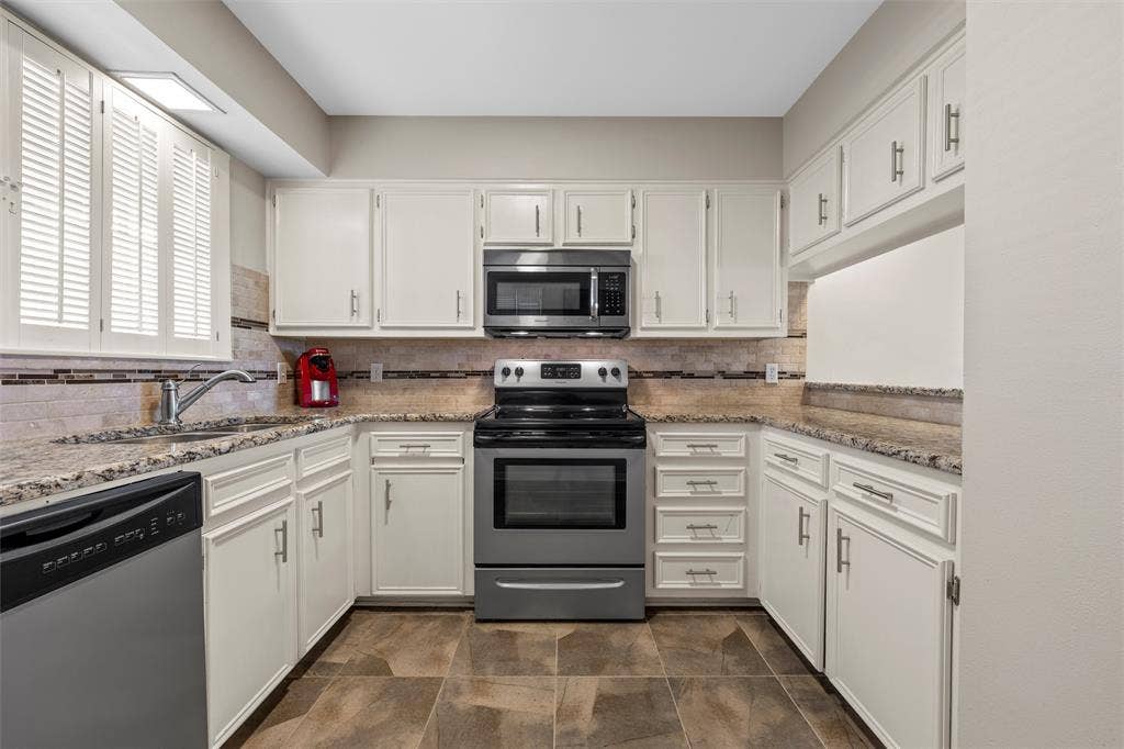 2901 Lake Shore Drive, #405, Waco, TX 76708 2901 Lake Shore Drive, #405, Waco, TX 76708