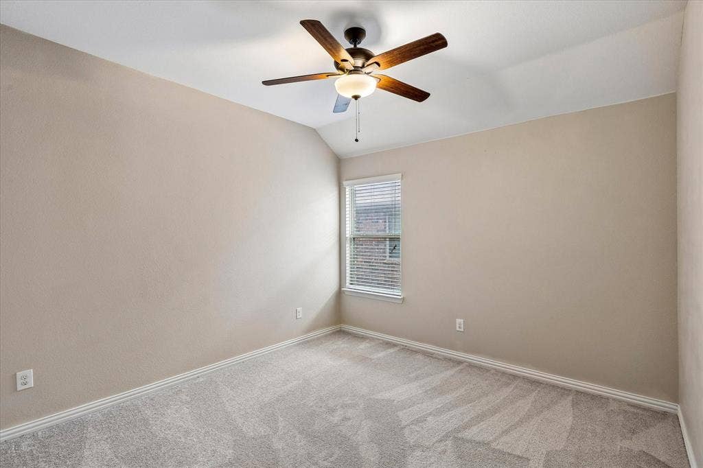 14824 Rocky Face Lane, Fort Worth, TX 76052 Secondary Bedroom