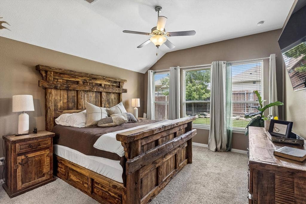 14824 Rocky Face Lane, Fort Worth, TX 76052 Large primary bedroom with great natural lighting.