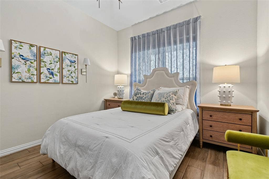 2532 Bunker Hill Drive, Burleson, TX 76028 2532 Bunker Hill Drive, Burleson, TX 76028