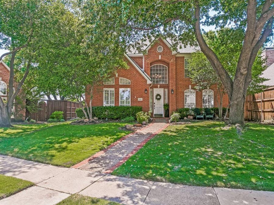 Property photo for 1305 Tree Farm Drive, Plano, TX