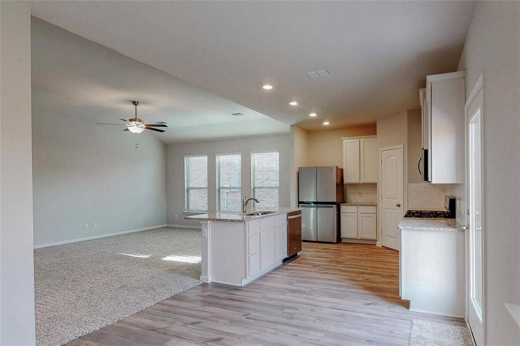2113 Emma Court, Anna, TX 75409 2113 Emma Court, Anna, TX 75409