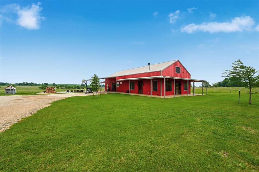 Property photo for 5681 Cooksey Lane, Robinson, TX