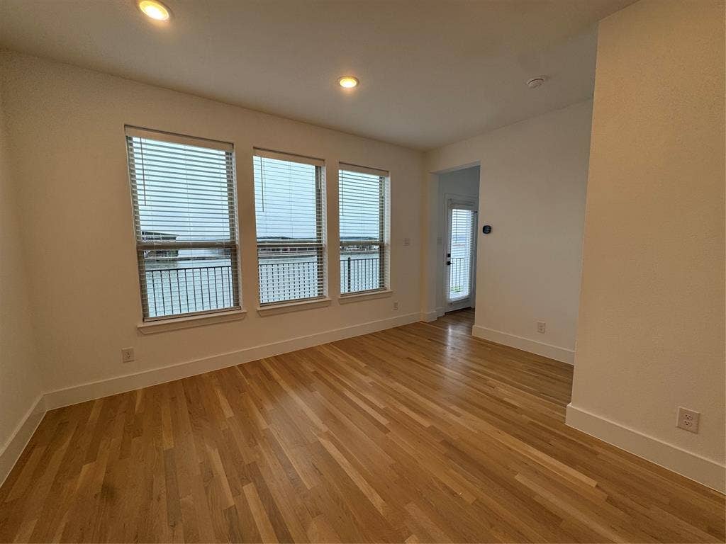 1221 Mark Place, Rowlett, TX 75088 1221 Mark Place, Rowlett, TX 75088