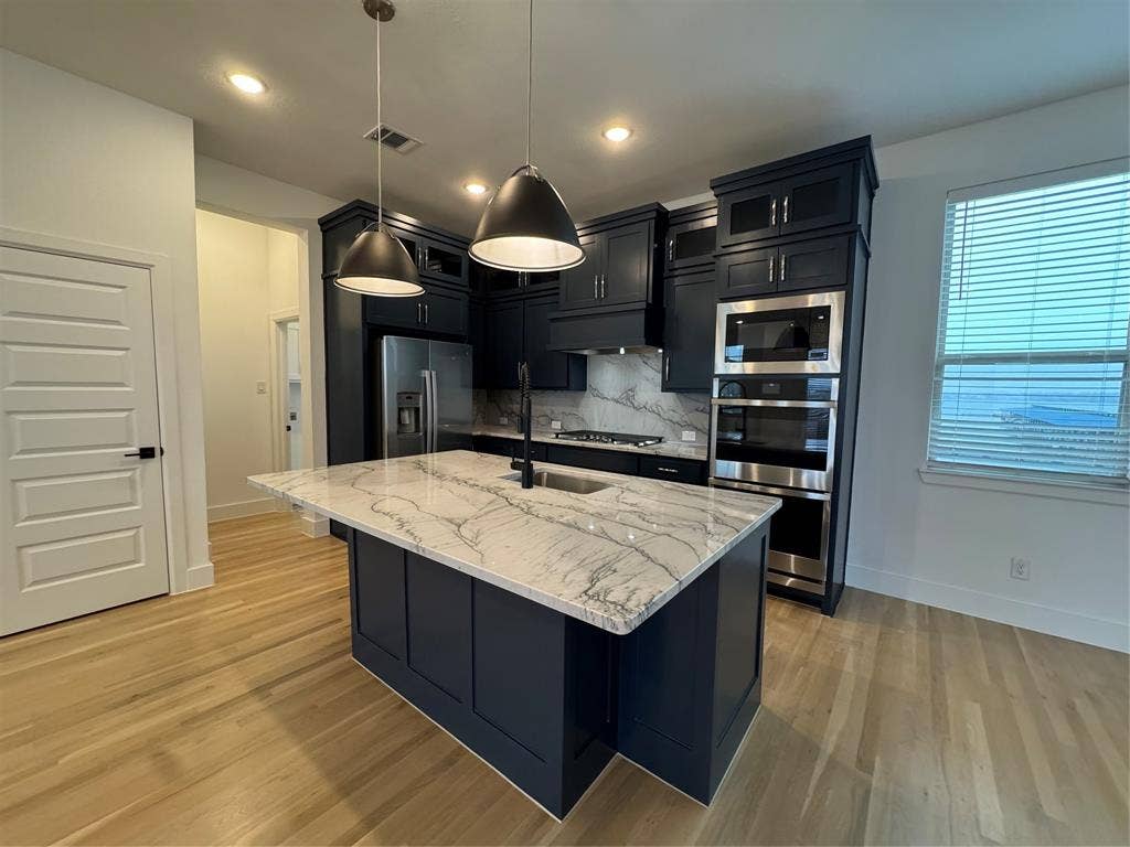 1221 Mark Place, Rowlett, TX 75088 1221 Mark Place, Rowlett, TX 75088