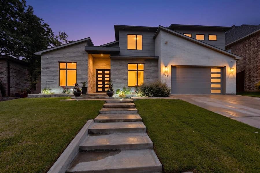 Property photo for 540 Oak Grove Lane, Coppell, TX