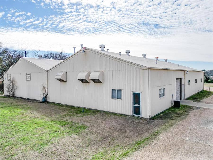 Property photo for 2309 N Preston, Ennis, TX