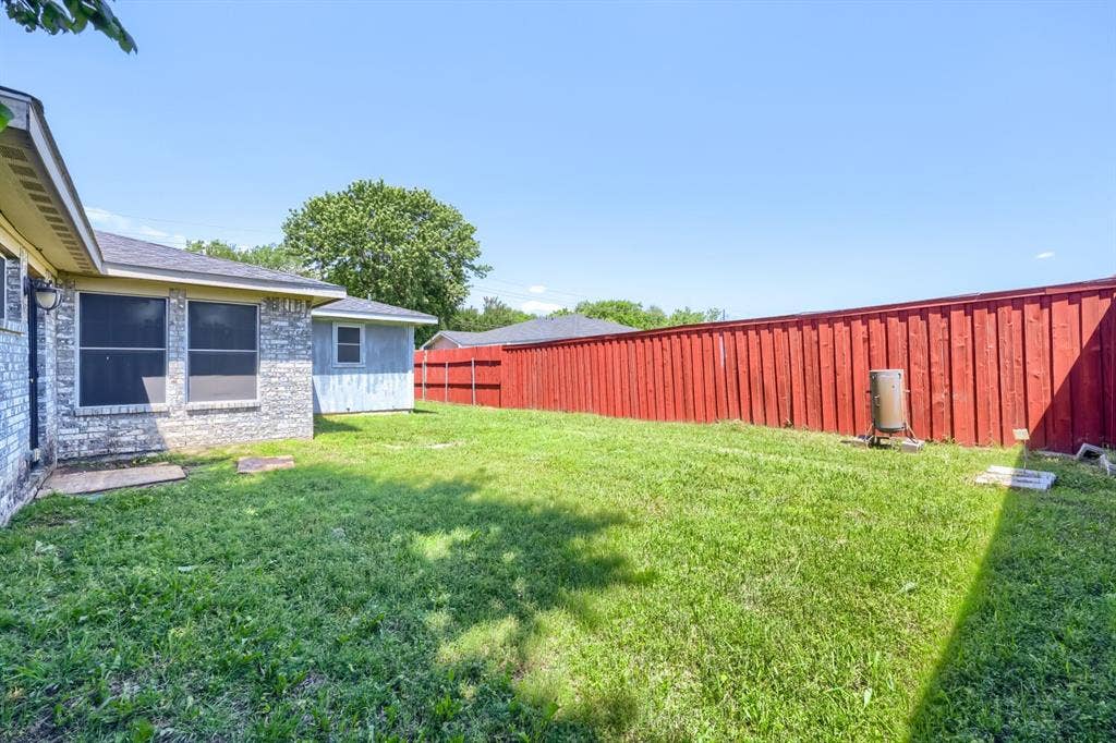 9324 Teagarden Road, Dallas, TX 75217 9324 Teagarden Road, Dallas, TX 75217