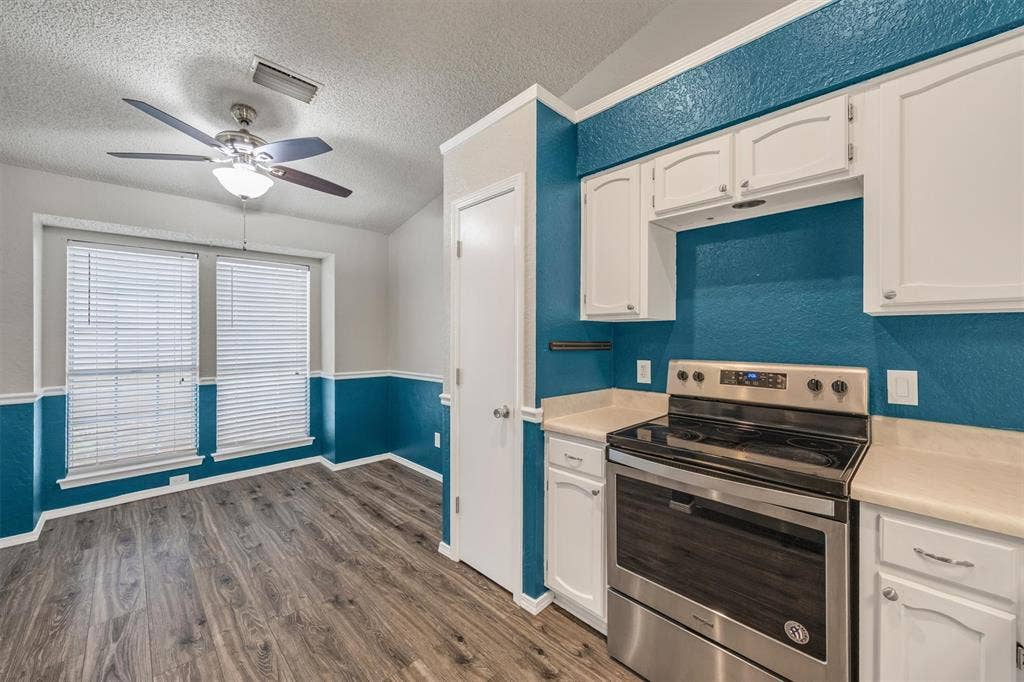 5928 Chisholm Trail, Haltom City, TX 76148 5928 Chisholm Trail, Haltom City, TX 76148