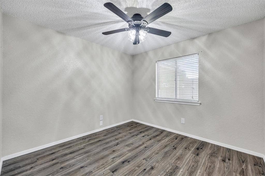 5928 Chisholm Trail, Haltom City, TX 76148 Bedroom 2