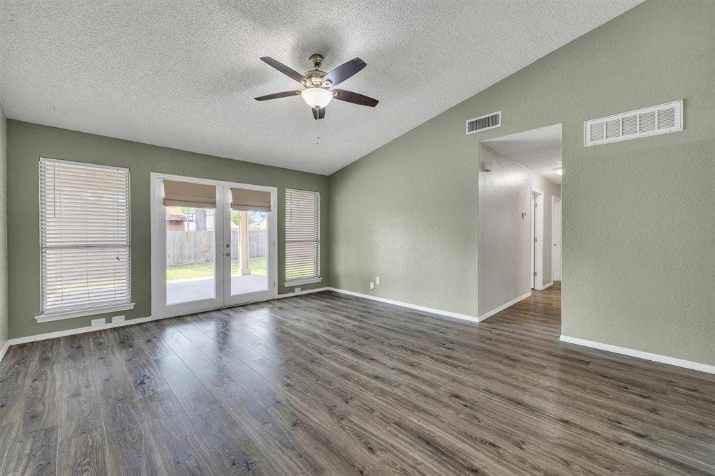 5928 Chisholm Trail, Haltom City, TX 76148 5928 Chisholm Trail, Haltom City, TX 76148