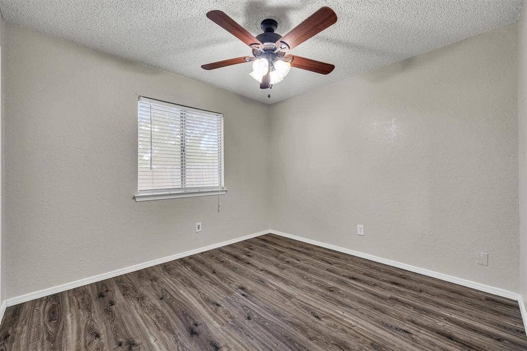 5928 Chisholm Trail, Haltom City, TX 76148 Bedroom 3