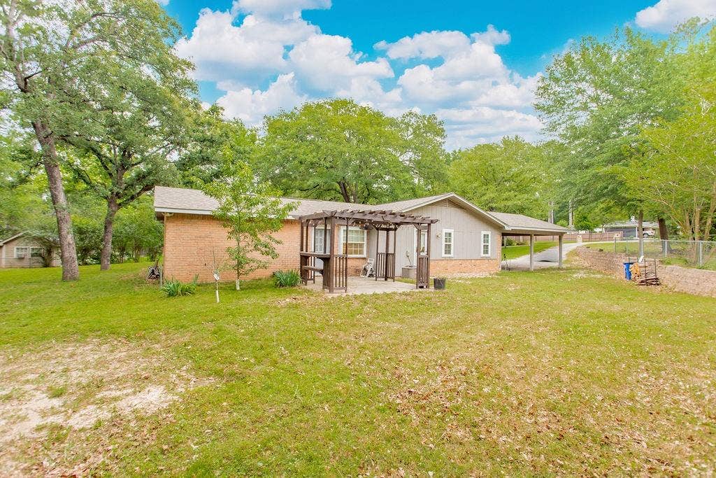 105 Grass Knoll Drive, Hideaway, TX 75771 105 Grass Knoll Drive, Hideaway, TX 75771
