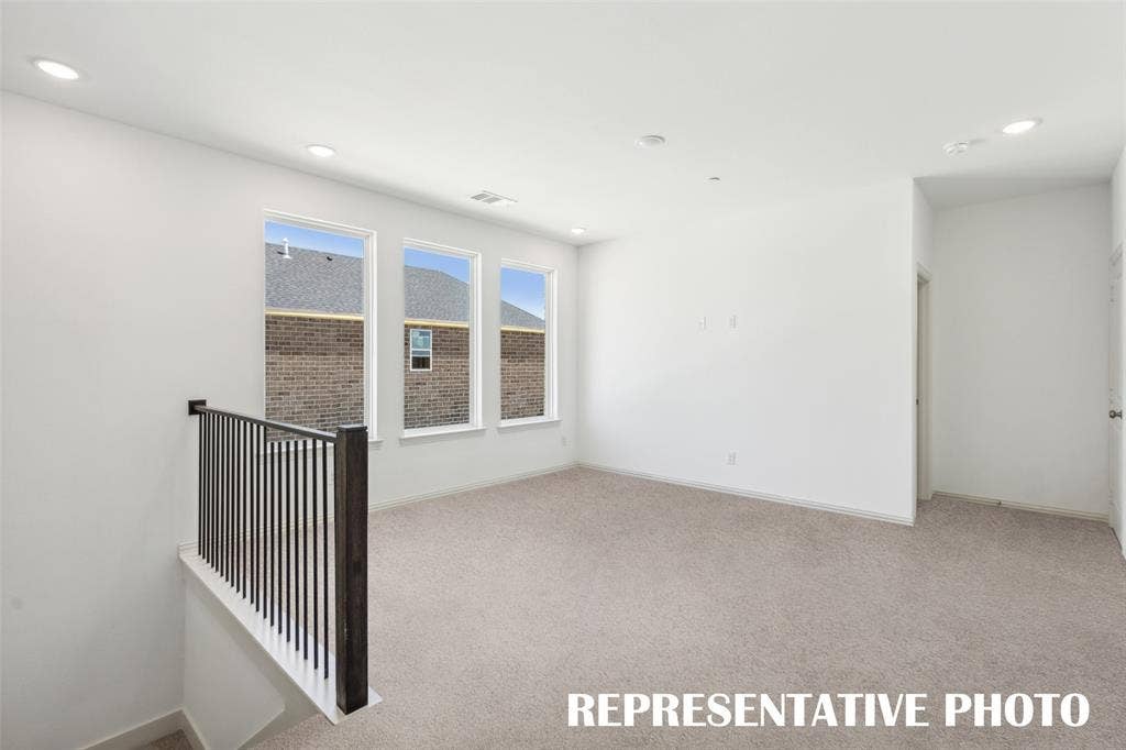 1026 Splitrock Drive, Allen, TX 75013 Light, bright and airy, this game room is the perfect place for family entertainment. REPRESENTATIVE PHOTO
