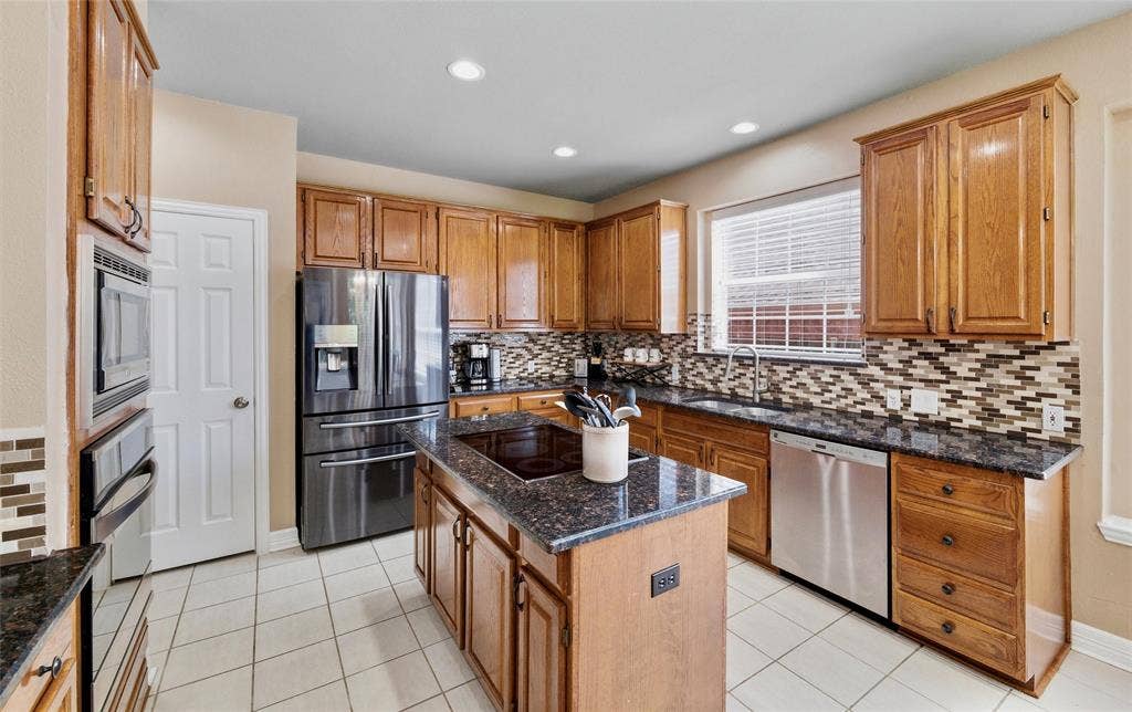 1432 Honey Locust Drive, Plano, TX 75023 1432 Honey Locust Drive, Plano, TX 75023