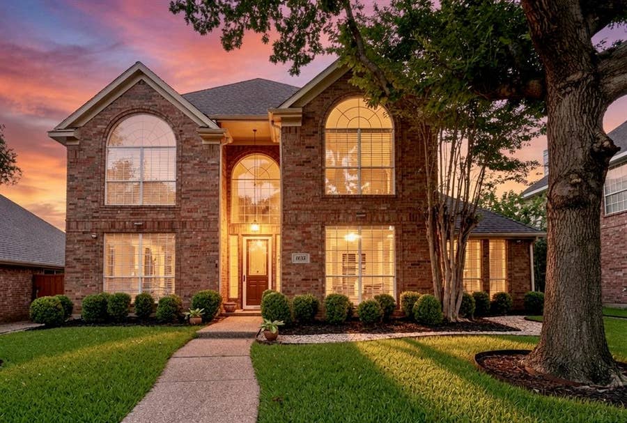 Property photo for 1432 Honey Locust Drive, Plano, TX