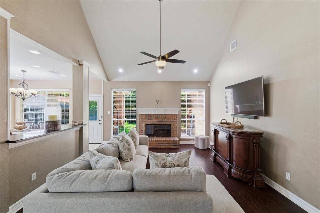 1432 Honey Locust Drive, Plano, TX 75023 1432 Honey Locust Drive, Plano, TX 75023