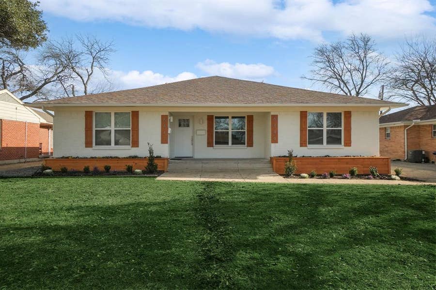 Property photo for 6449 Lontos Drive, Dallas, TX