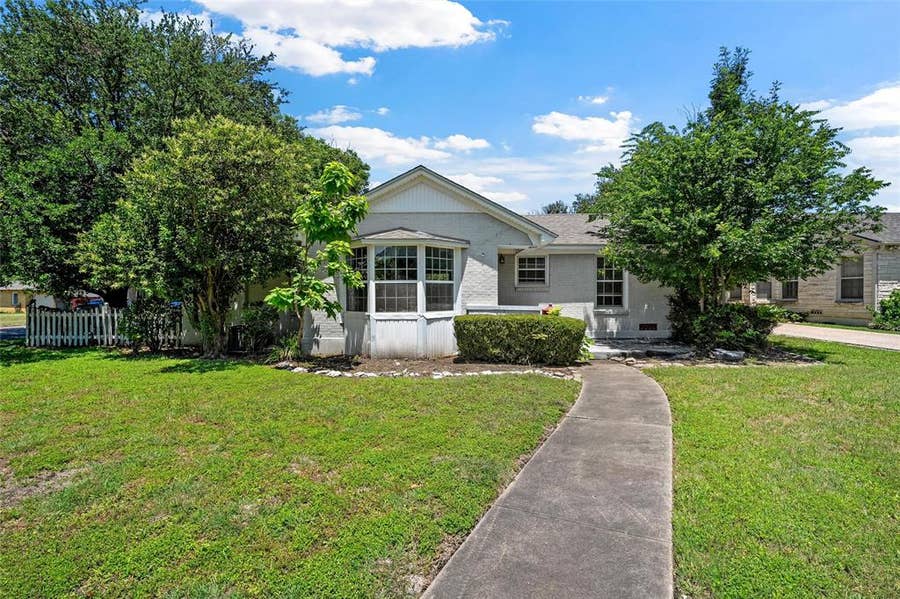 Property photo for 3225 Windsor Avenue, Waco, TX
