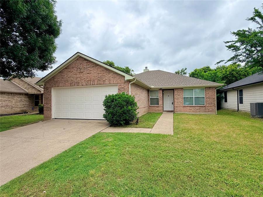 Property photo for 8018 Arkan Parkway, Dallas, TX