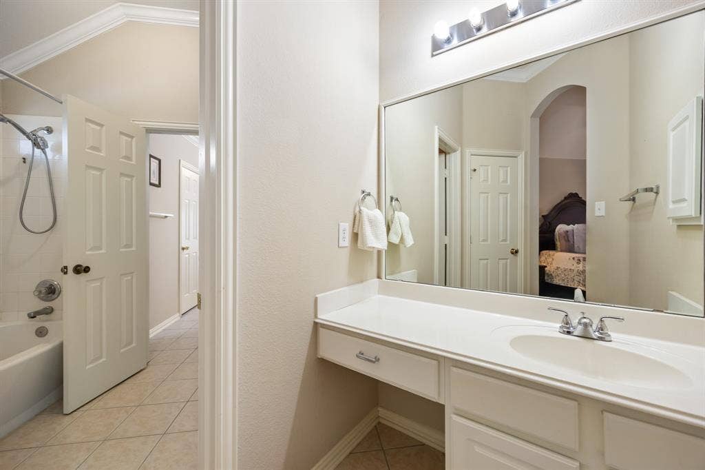 1501 Weathered Wood Lane, Garland, TX 75040 1501 Weathered Wood Lane, Garland, TX 75040