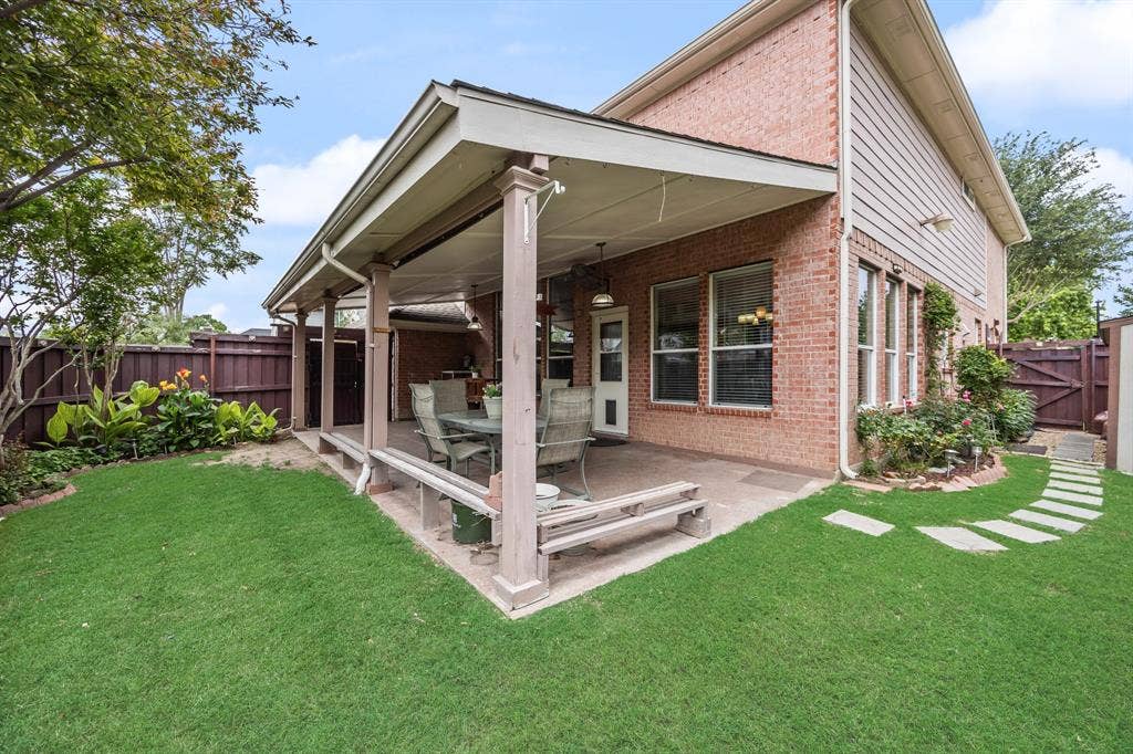 1501 Weathered Wood Lane, Garland, TX 75040 1501 Weathered Wood Lane, Garland, TX 75040